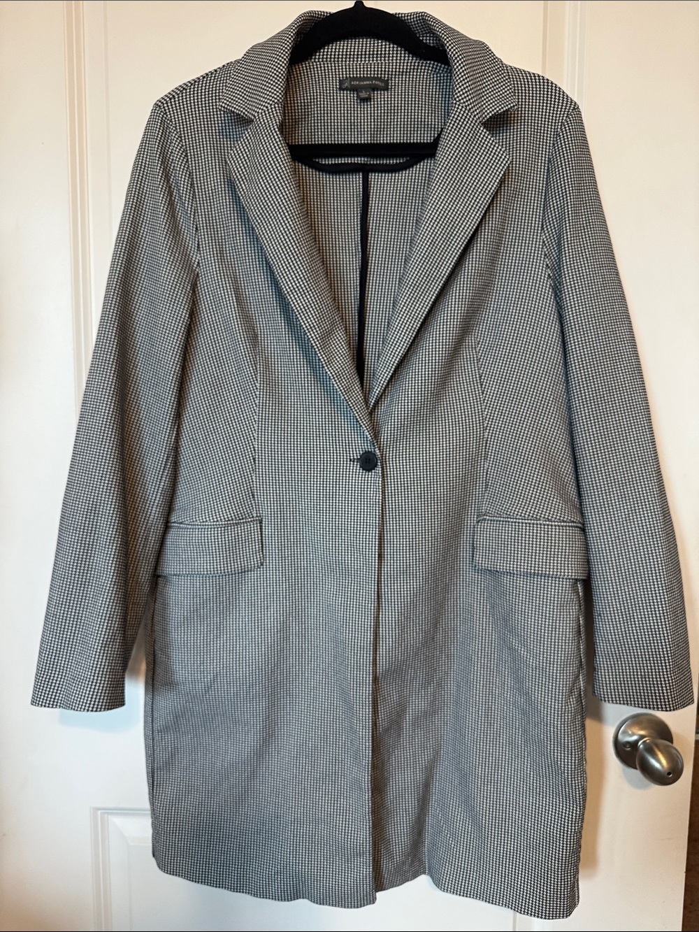 Adrianna Papell Black and White Houndstooth Long Blazer